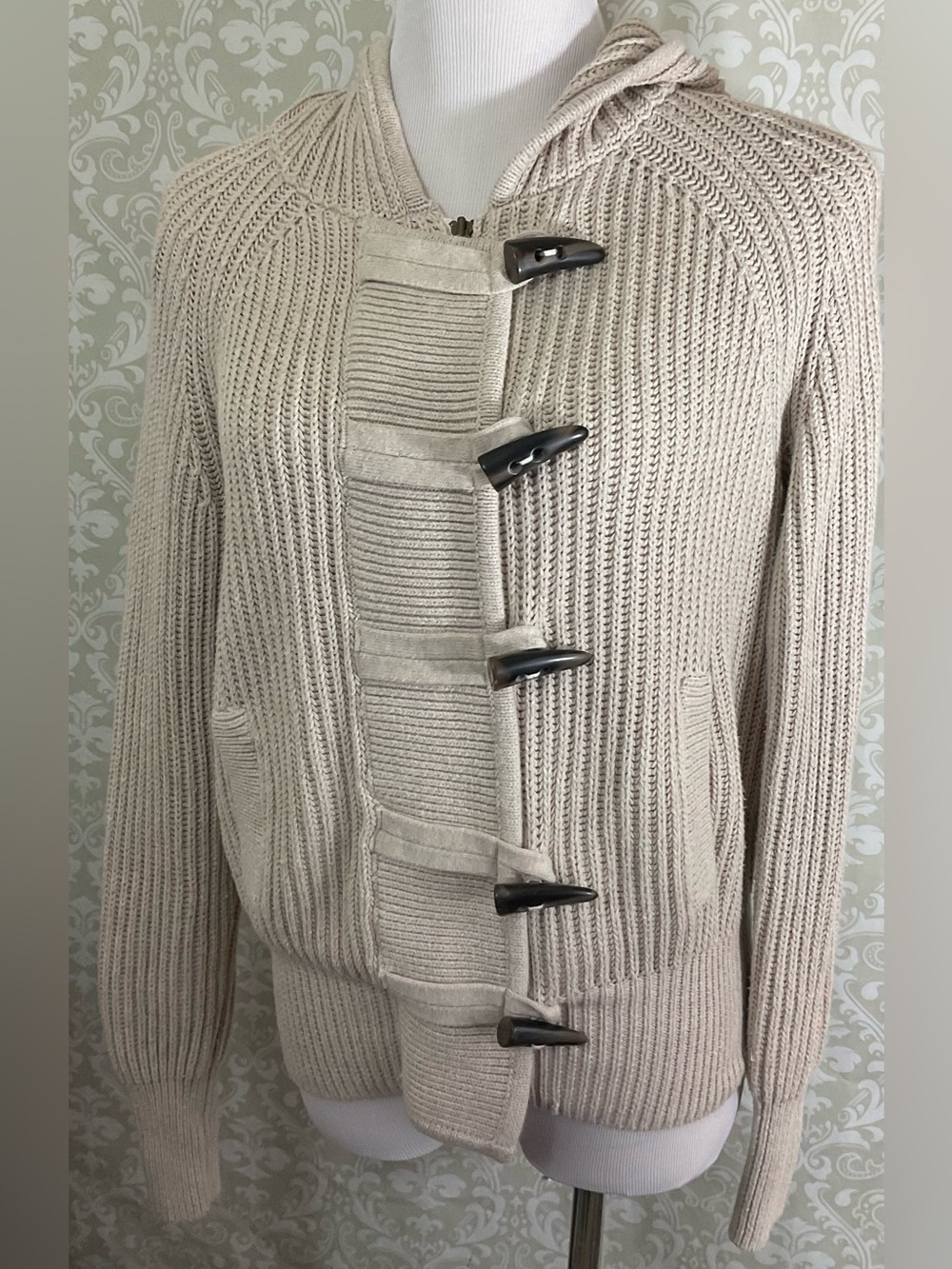 Moda International Women’s Sweater Small Cream Knit Toggle Cardigan Hoodie